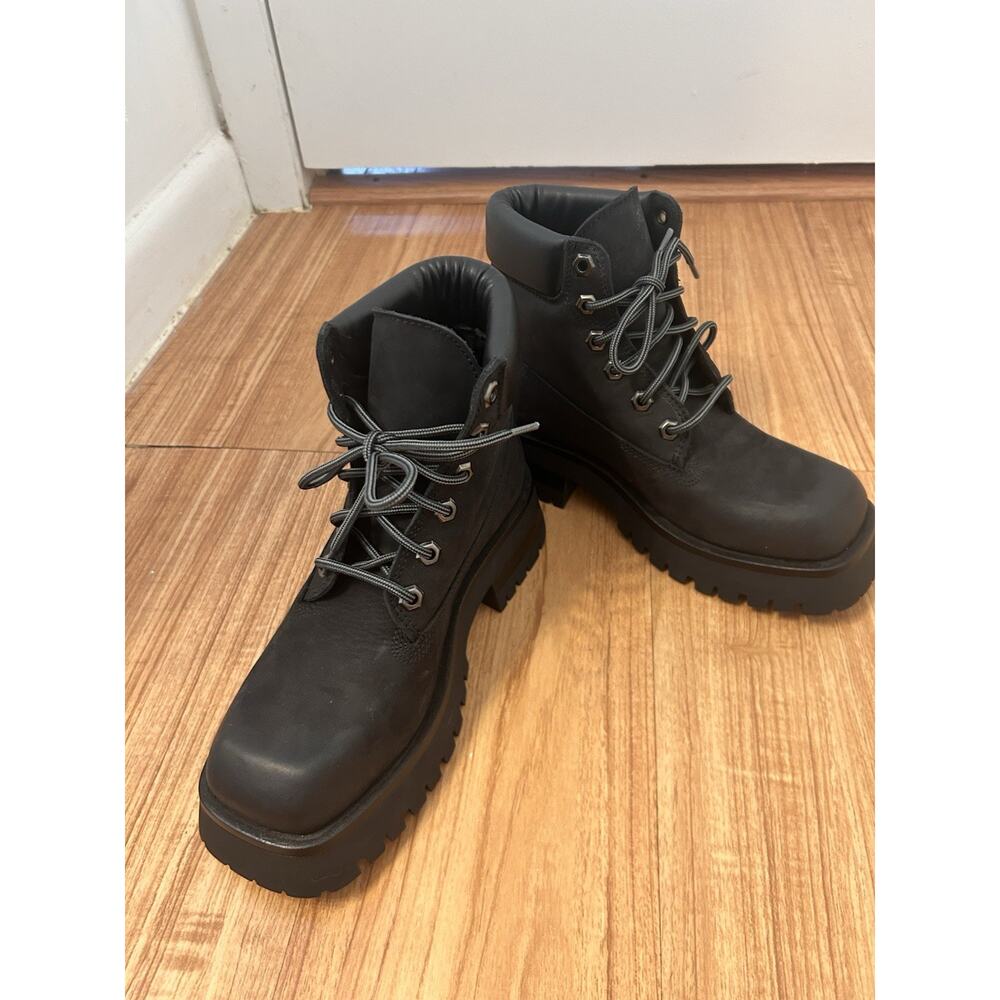 Rare Vintage Y2K Steve Madden Stomper Boots Square Toe Made In Italy Size 7